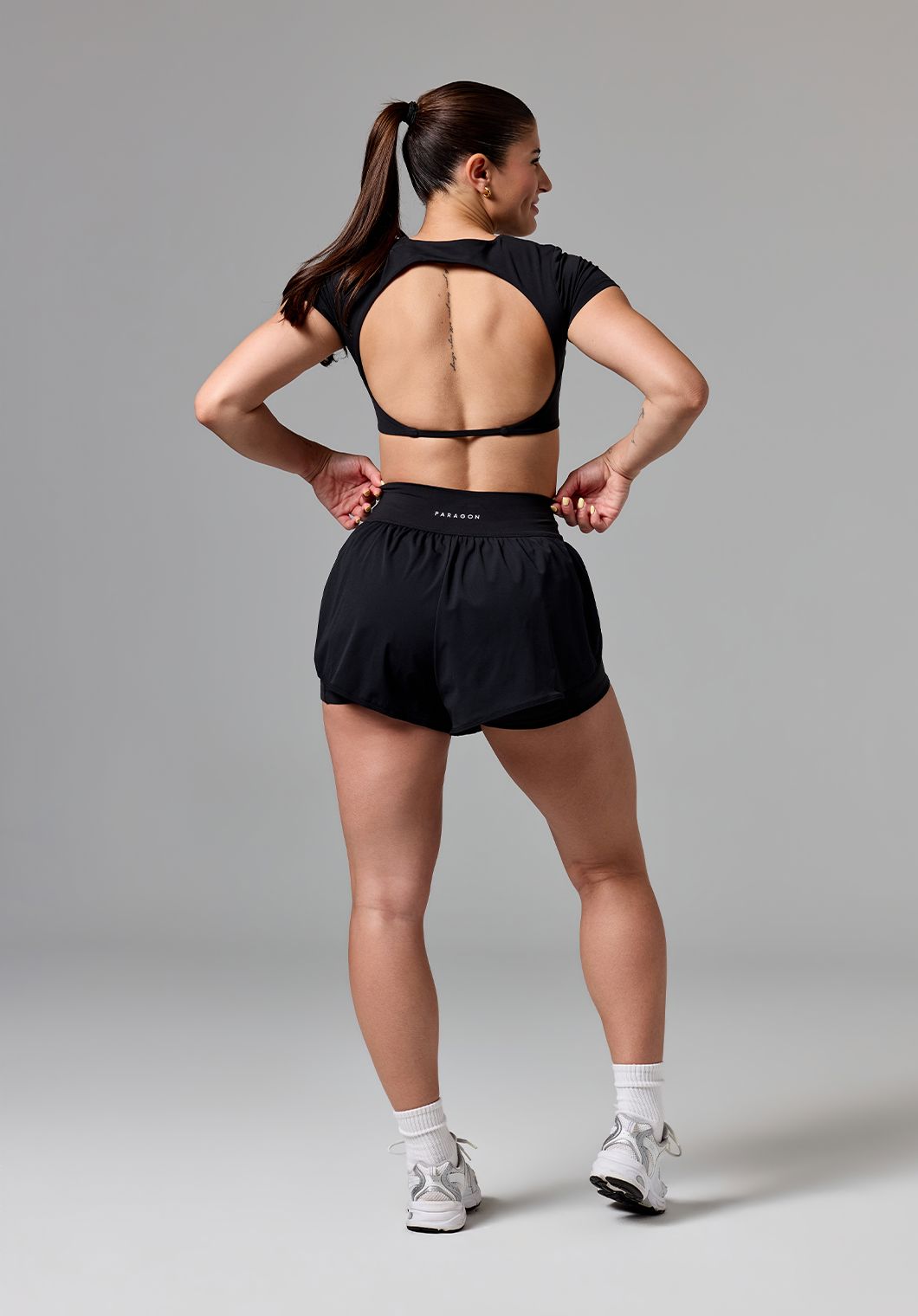 FormLux™ SmoothHold™ Open Back Crop Top Black