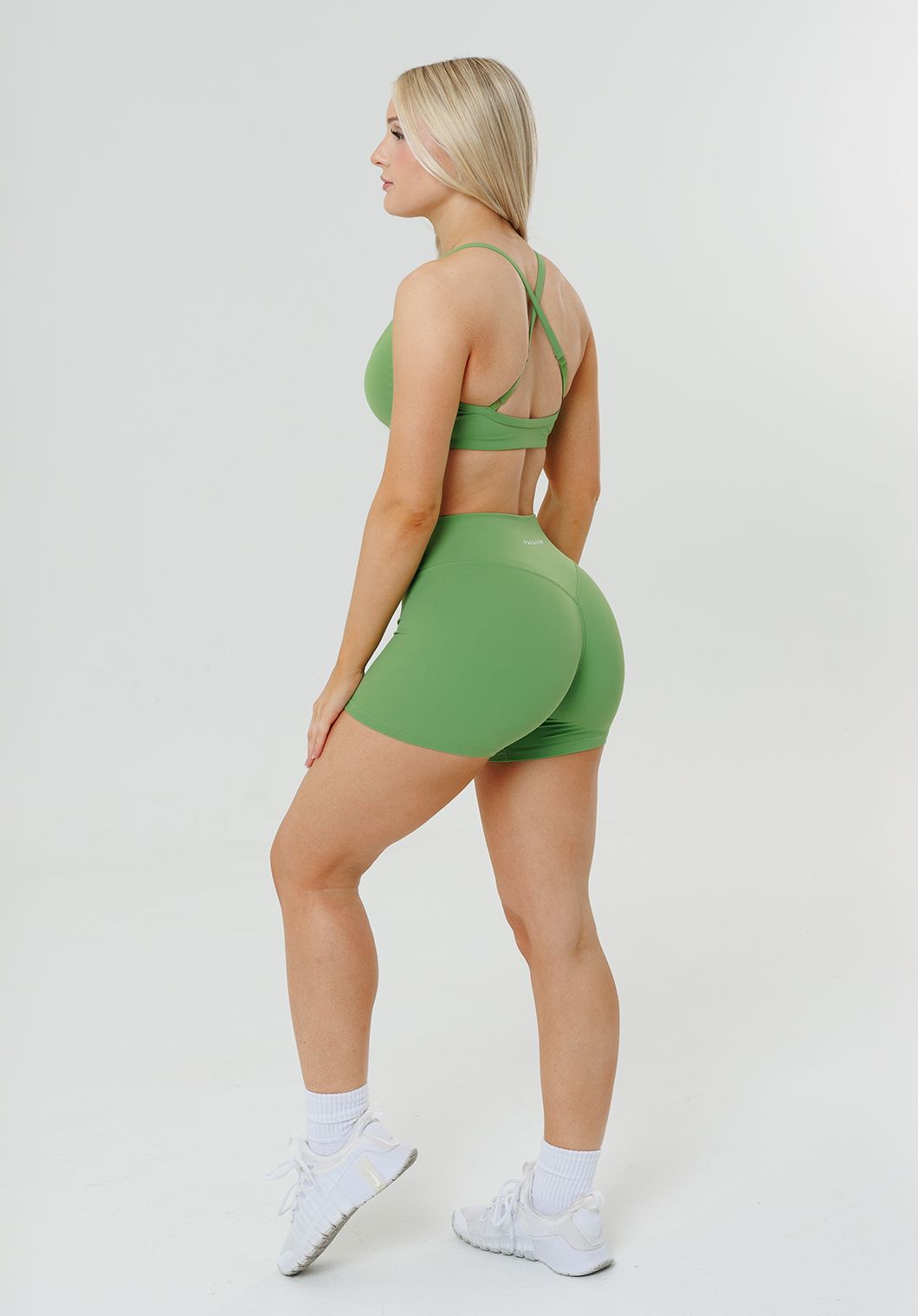 RecStretch™ Original Sculptseam® Plus Mid-Rise Short 4” Kiwi