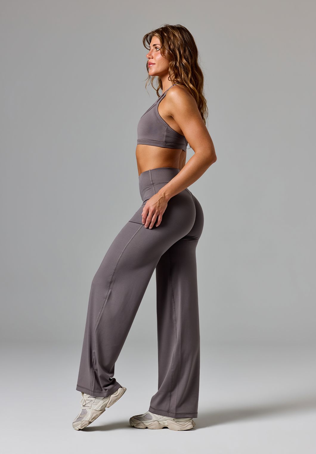 Reluna™ Original Sculptseam® Mid-Rise Straight Leg Pant Regular Cement