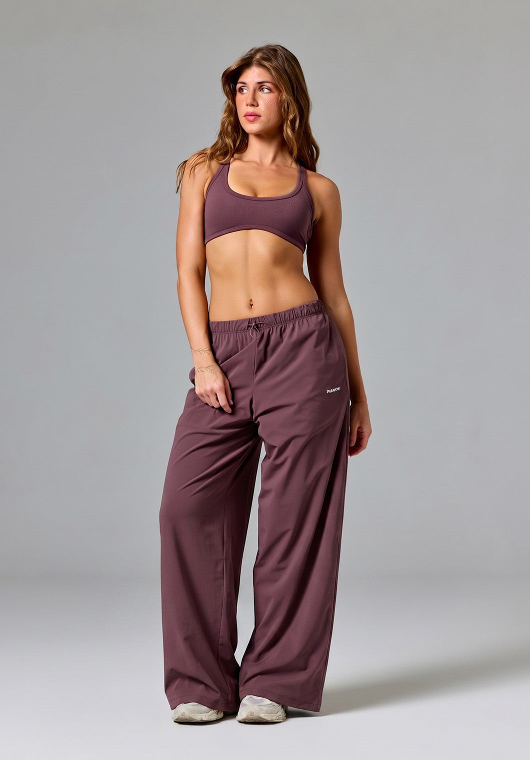 AirLift™ ShapeLock™ Float Mid-Rise Straight Leg Pant Cherry Cola