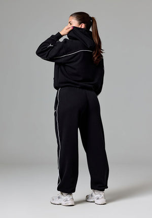 CloudEase™ Oversized Contrast Hoodie Black
