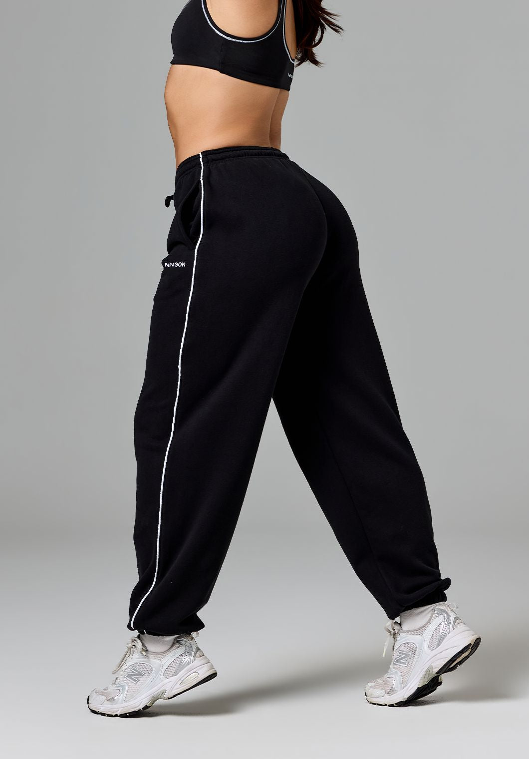 CloudEase™ ShapeLock™ Oversized Contrast Jogger Black