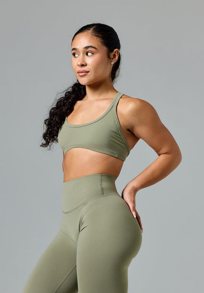 FormLux™ Contour Crossback Sports Bra Pistachio