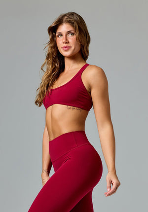 FormLux™ Contour Crossback Sports Bra Red Amaranth