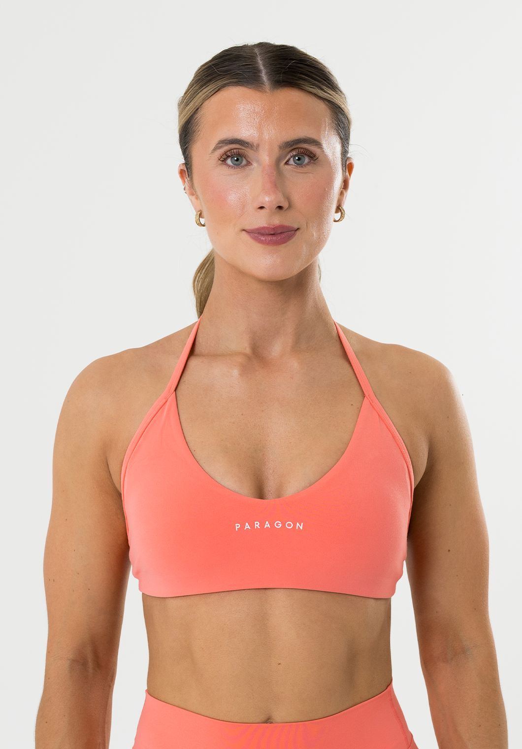 FormLux™ Enhance Halter Sports Bra Juicy Peach