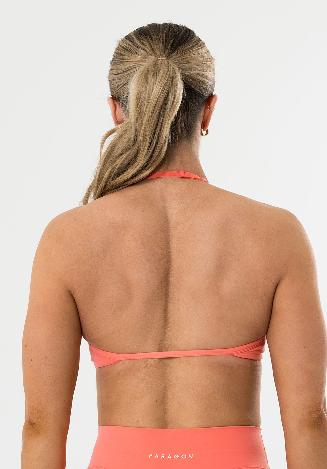 FormLux™ Enhance Halter Sports Bra Juicy Peach