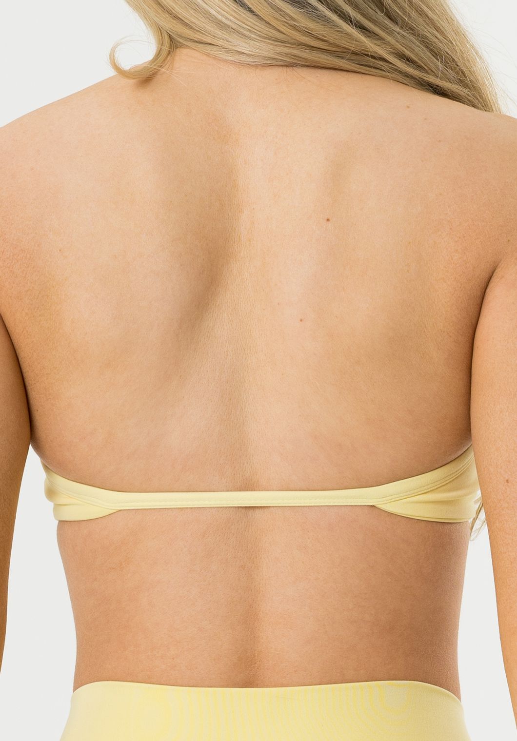 FormLux™ Enhance Halter Sports Bra Sunny