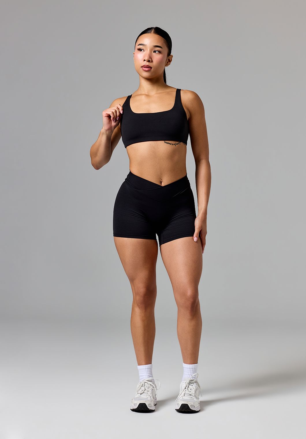 FormLux™ Frame Sports Bra Black