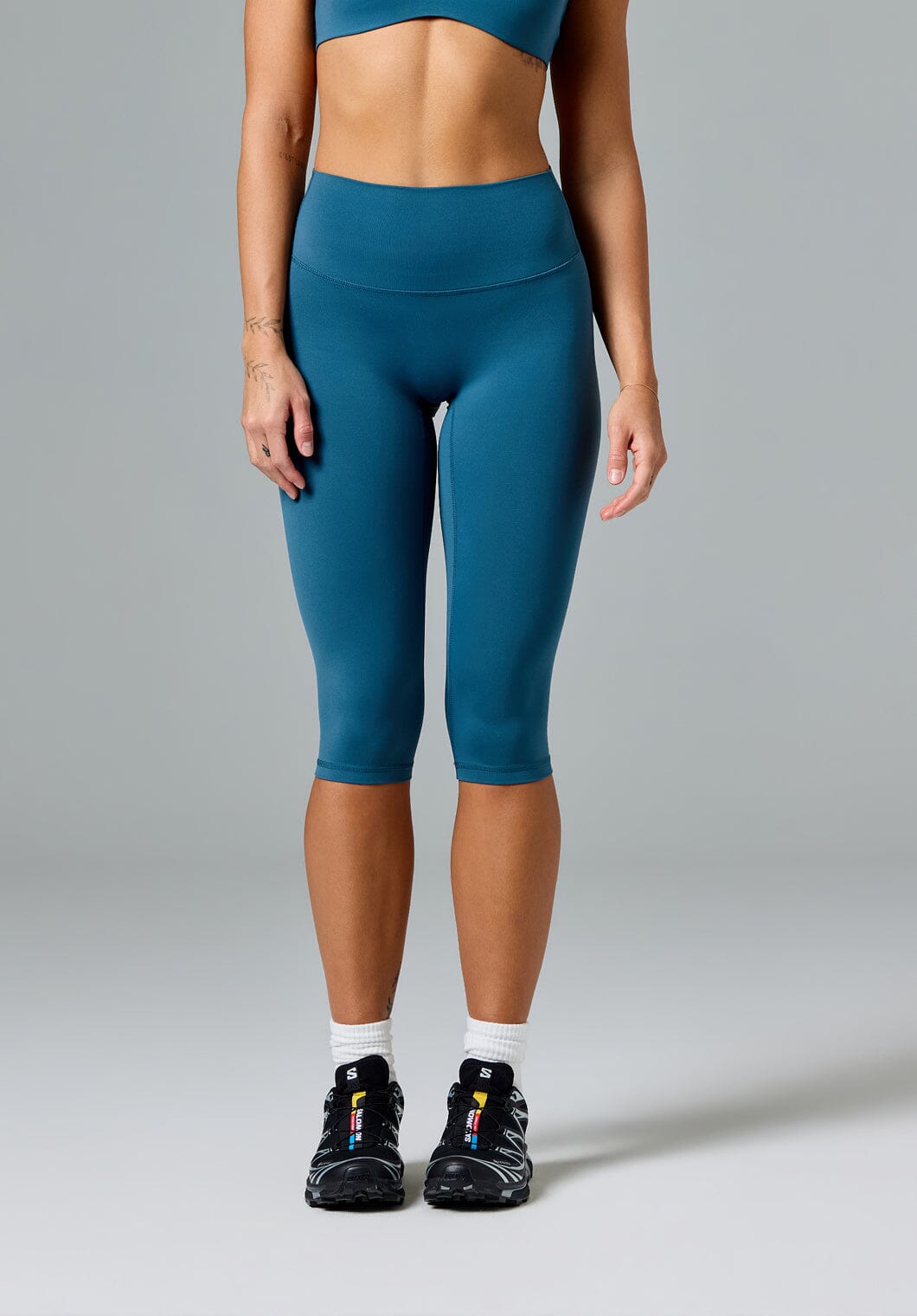 FormLux™ Original Sculptseam® Plus High-Rise Capri Juniper Berry