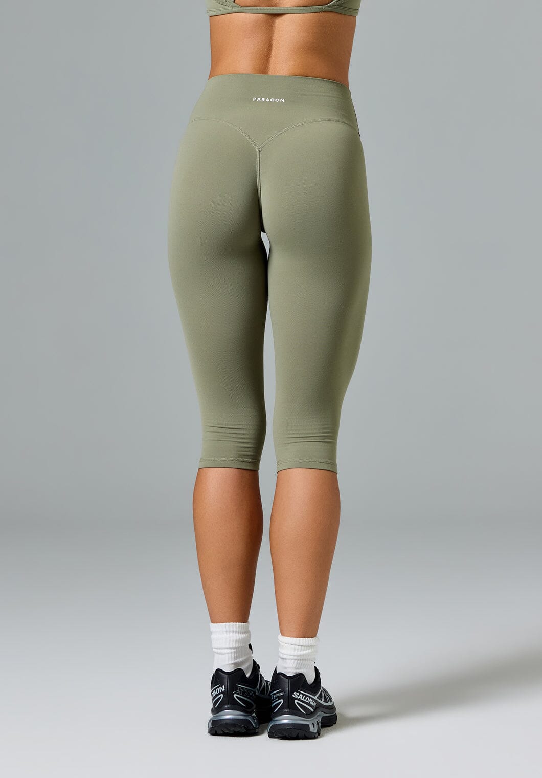 FormLux™ Original Sculptseam® Plus High-Rise Capri Pistachio