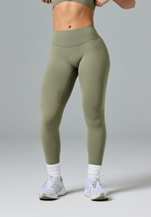 FormLux™ Original Sculptseam® Plus Mid-Rise Legging Pistachio