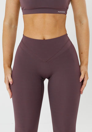 RecStretch™ Icon High-Rise Sculptseam® Plus Legging Cherry Cola