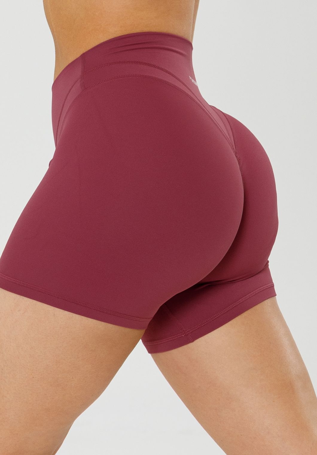 Recstretch™ Icon High-Rise Sculptseam® Plus Short 5" Flutter