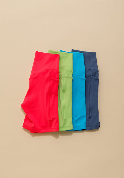 Reluna™ Empower High-Rise Sculptseam® Pocket Short 6” Lime