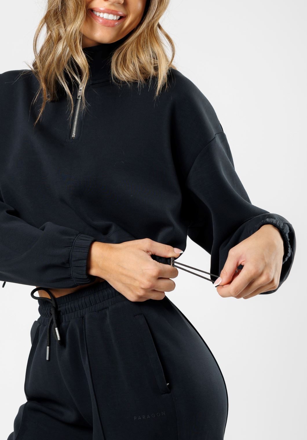 AirLux™ Half Zip Sweatshirt Black