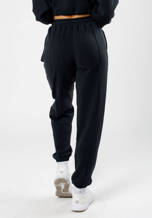 AirLux™ Legacy Boyfriend Jogger Black