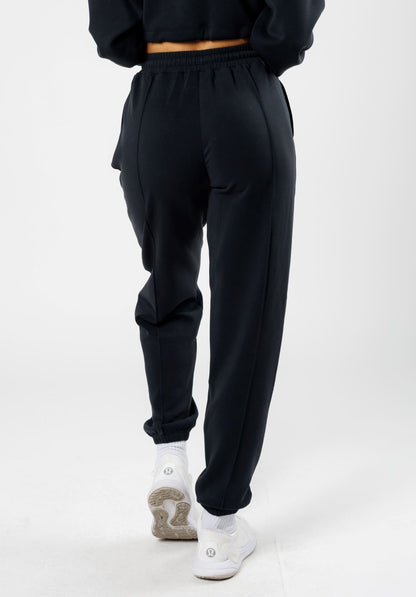 AirLux™ Legacy Boyfriend Jogger Black