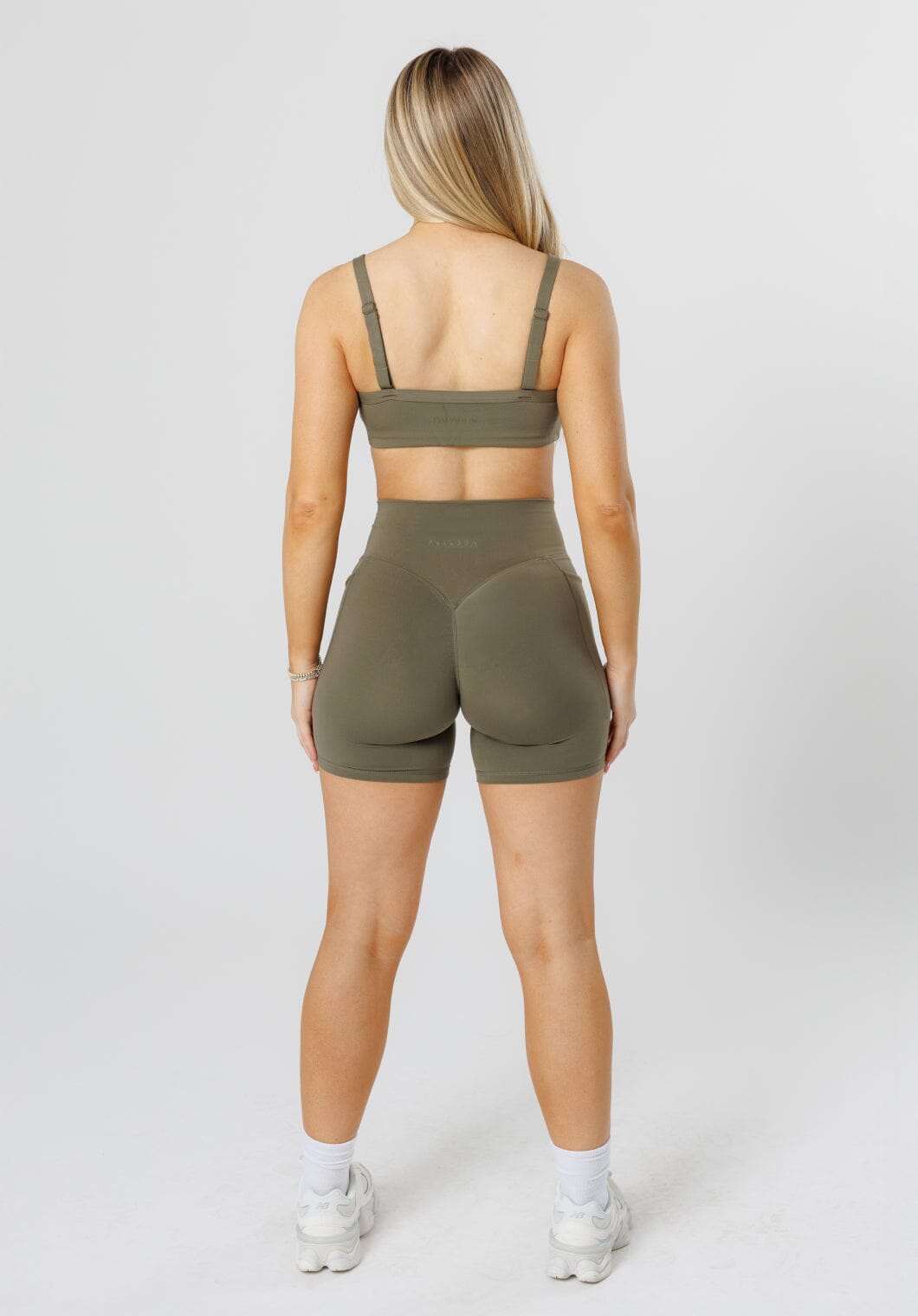 Reluna Empower High-Rise Sculptseam®  Plus Pocket Short 6” Everglades