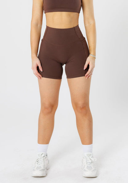 Reluna Empower High-Rise Sculptseam®  Plus Pocket Short 6” Walnut