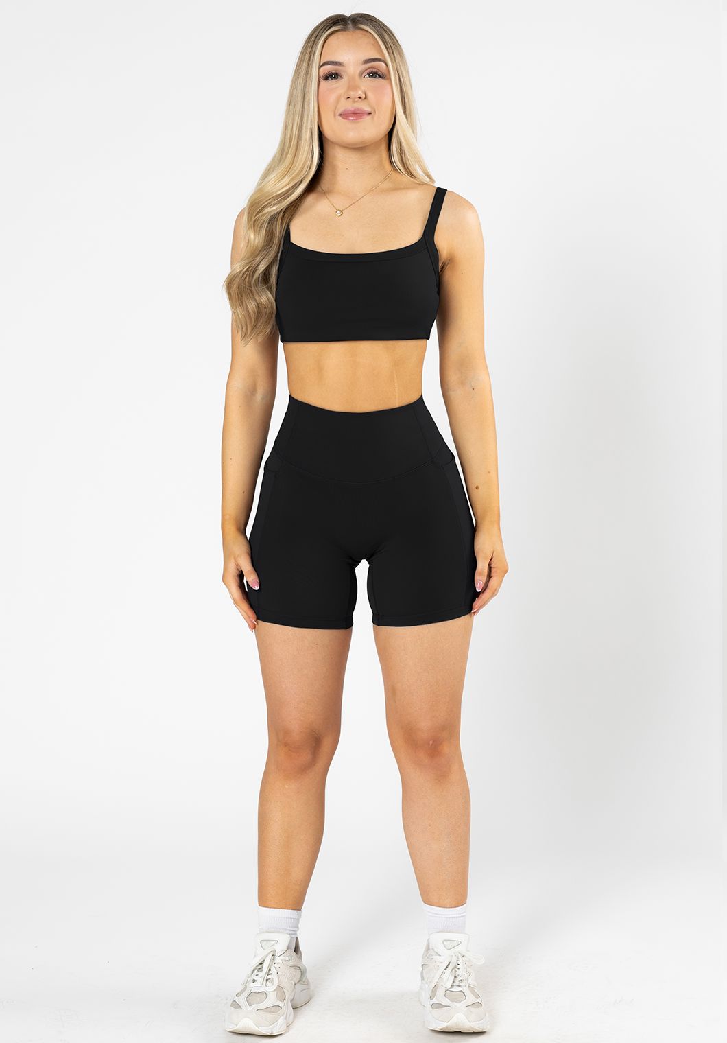 Reluna™ Empower High-Rise Sculptseam® Pocket Short 6” Black