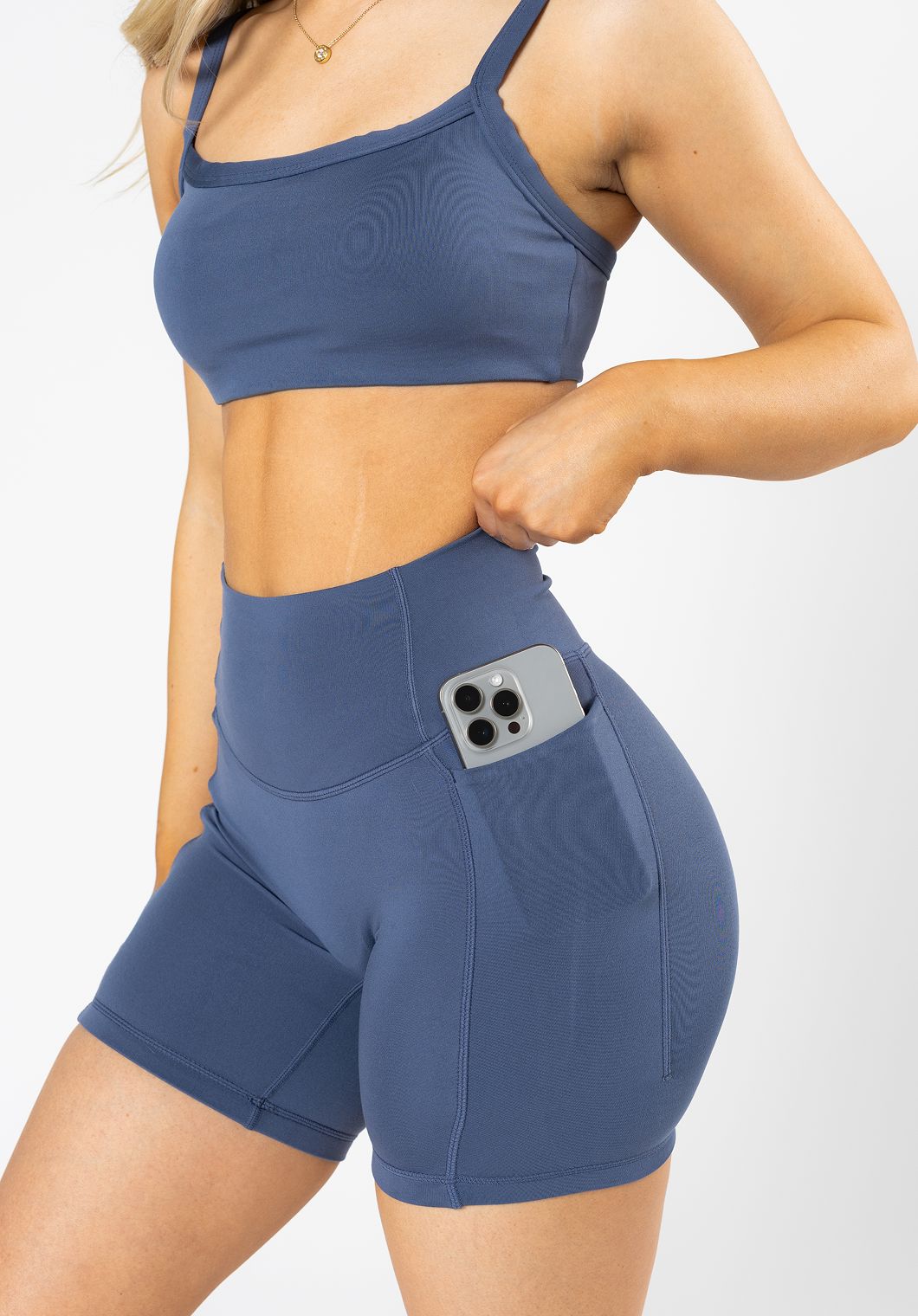 Reluna™ Empower High-Rise Sculptseam® Pocket Short 6” Vintage Indigo
