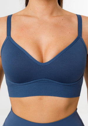 CurveFlex™ Bend SculptSupport™ Sports Bra Suede