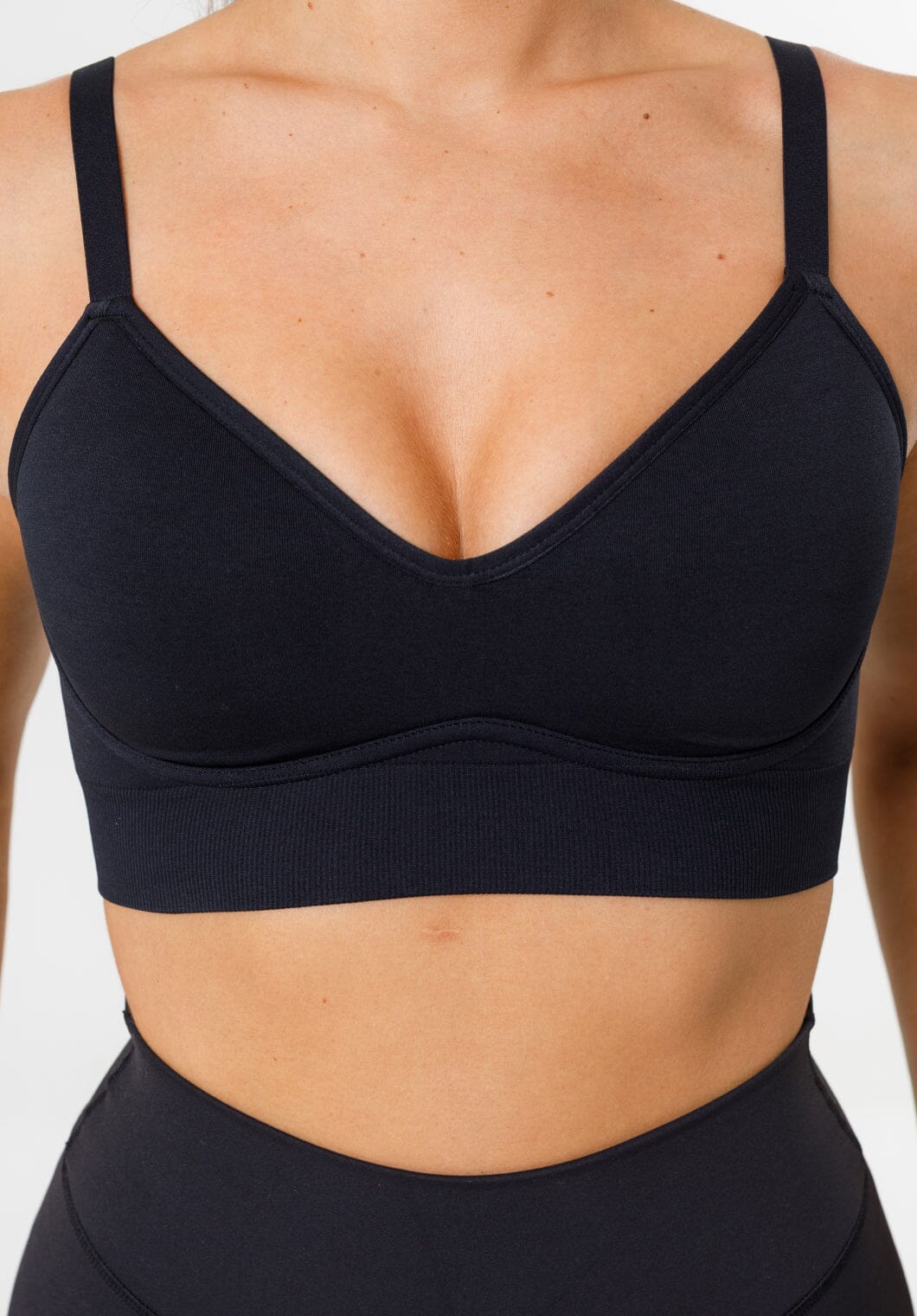 CurveFlex™ Bend SculptSupport™ Sports Bra Black