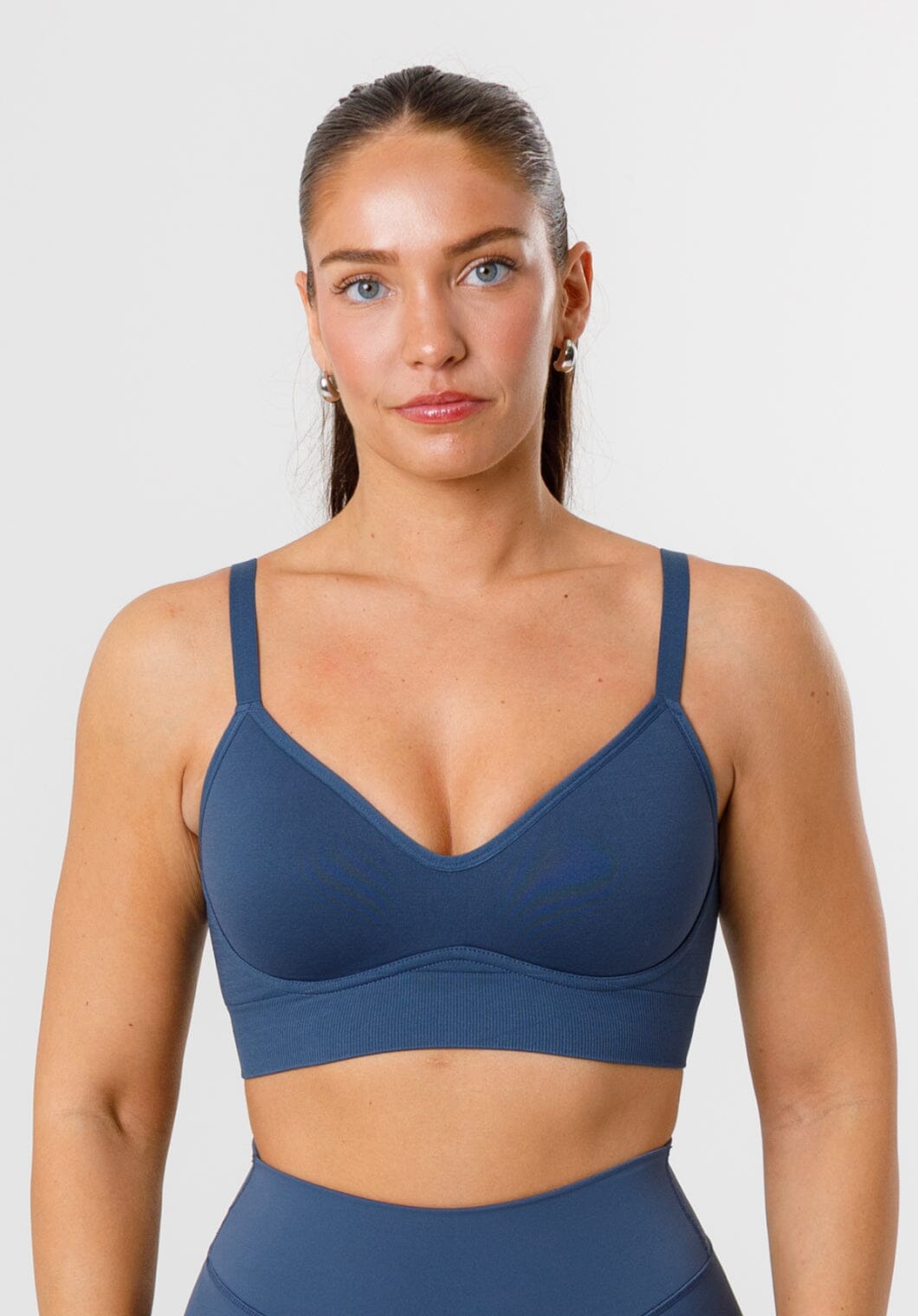CurveFlex™ Bend SculptSupport™ Sports Bra Suede