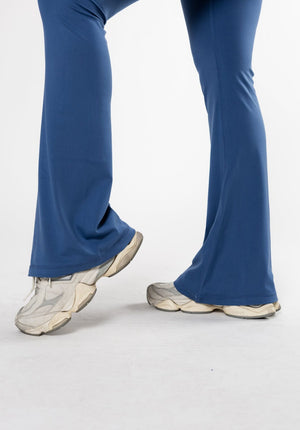 Reluna Icon High-Rise Sculptseam® Plus Flare 34" True Blue