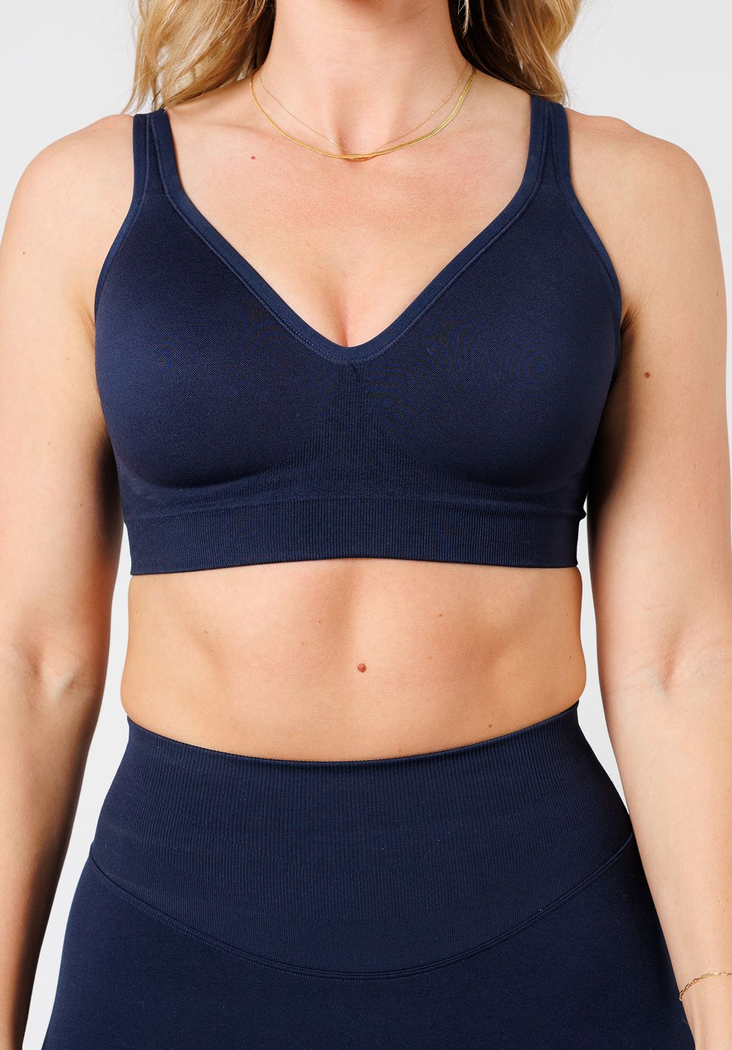 CurveFlex™ Seamless Form Sports Bra Ink