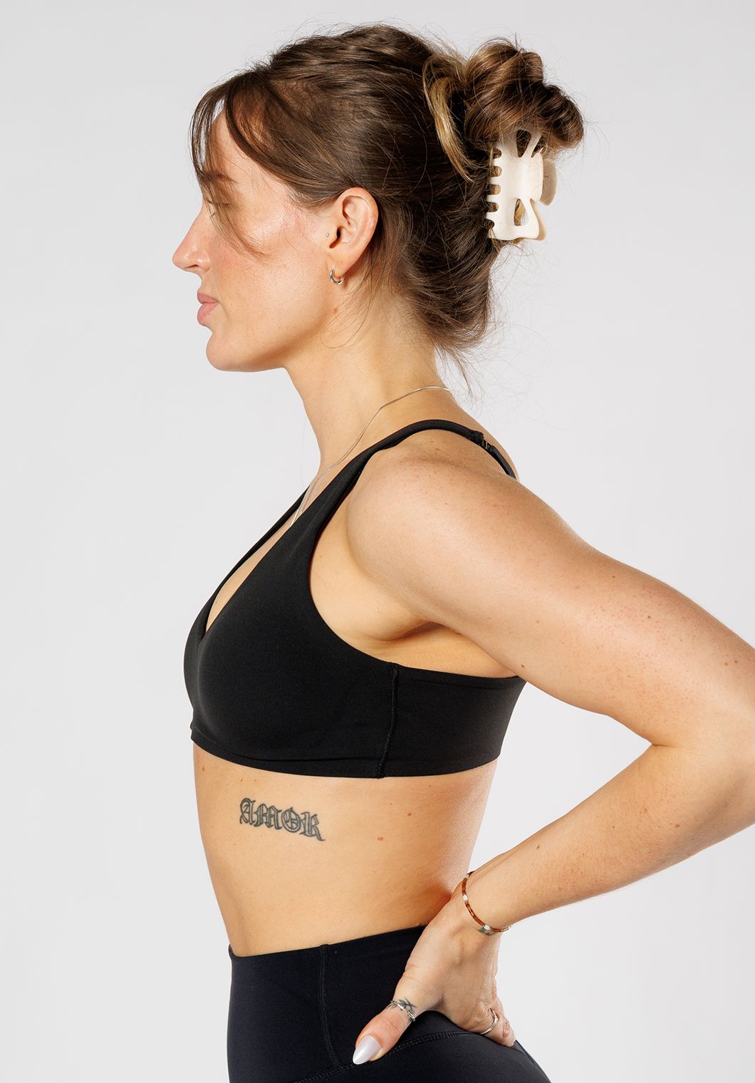 FormLux™ Curve LiteSculpt™ Sports Bra Black