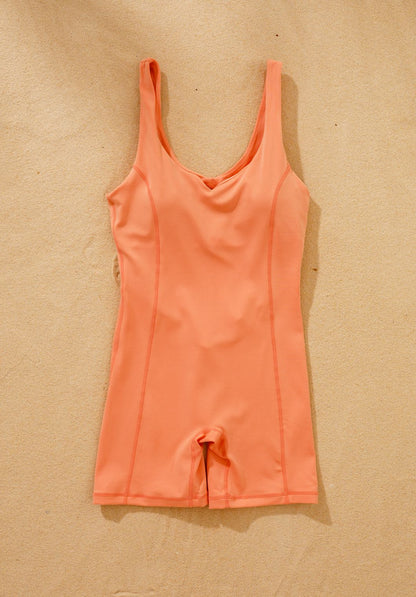 Reluna™ AirBrushed Sculptseam® Shortsuit Guava