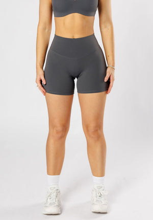 FormLux™ Original High-Rise Sculptseam® Plus Short 5” Carbon