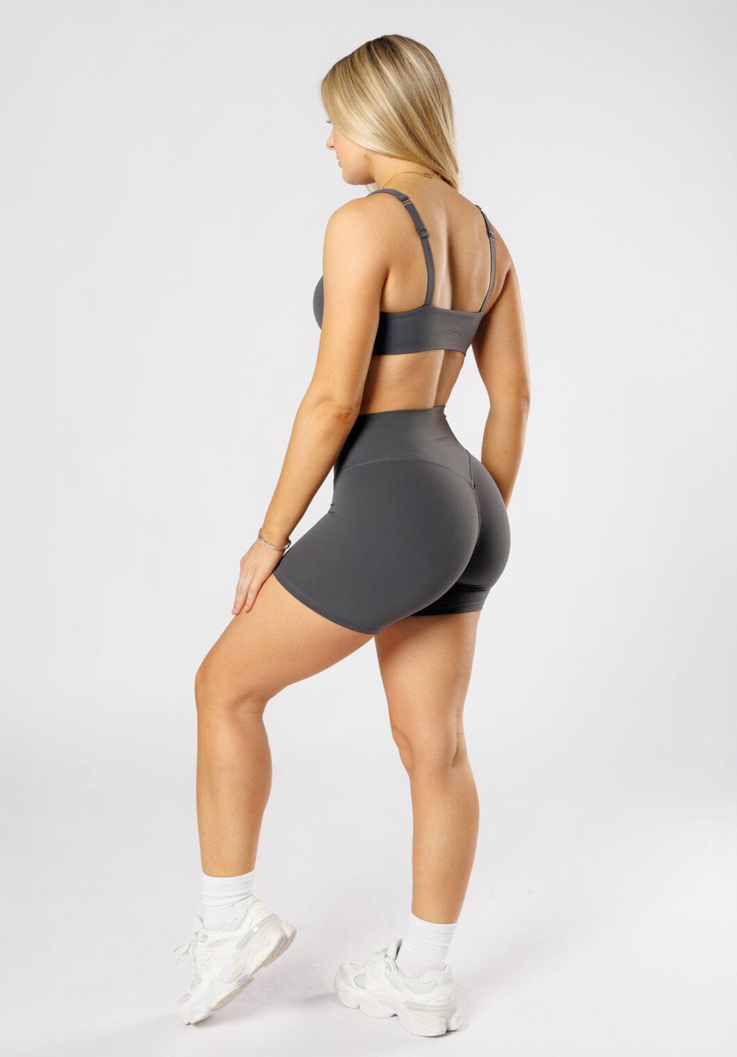 FormLux™ Original High-Rise Sculptseam® Plus Short 5” Carbon