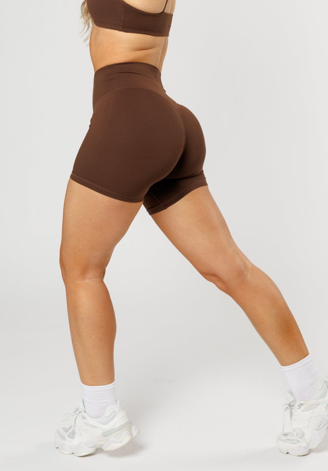 FormLux™ Original Sculptseam® Plus High-Rise Short 5” Walnut