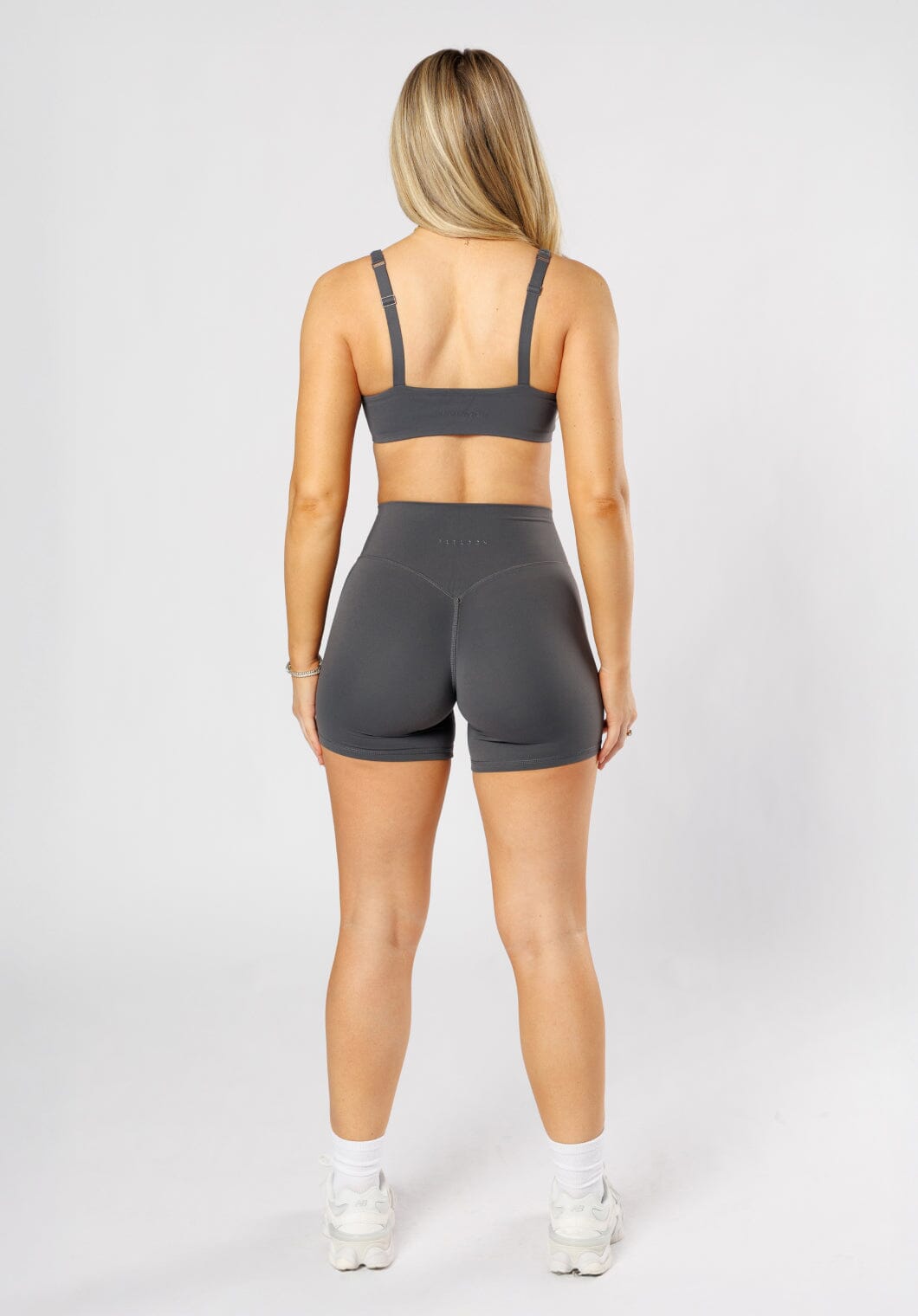 FormLux™ Original High-Rise Sculptseam® Plus Short 5” Carbon