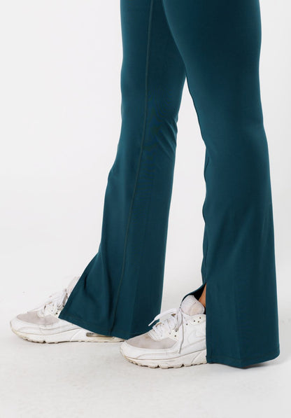 Reluna™ Front Slit Sculptseam® High-Rise Flare Leggings 34" Serpentine