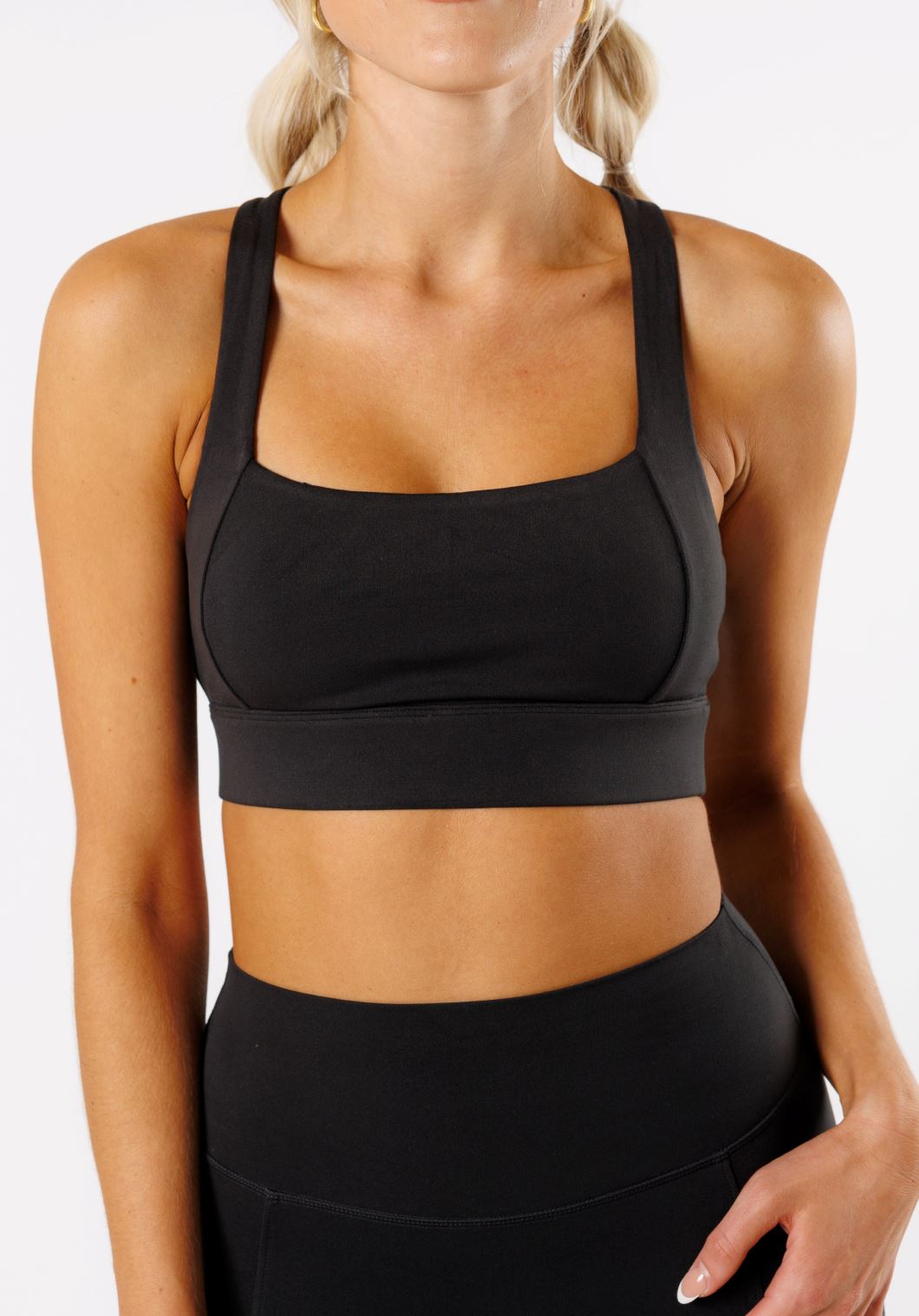 Reluna™ Refined Square Sports Bra Black