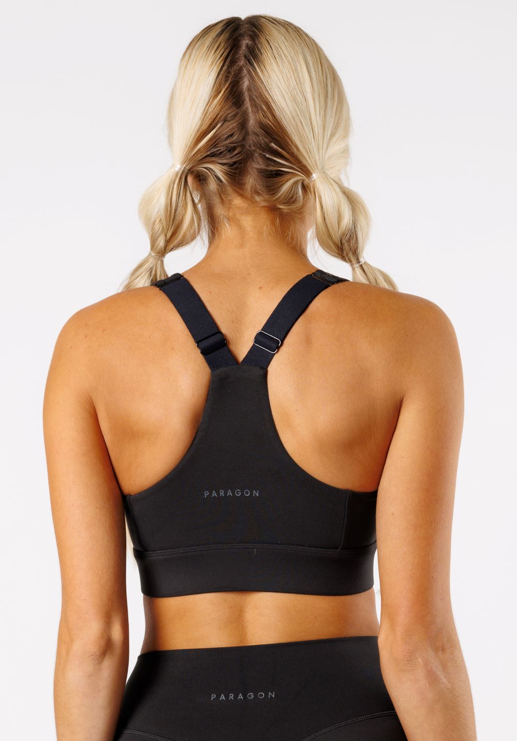 Reluna™ Refined Square Sports Bra Black