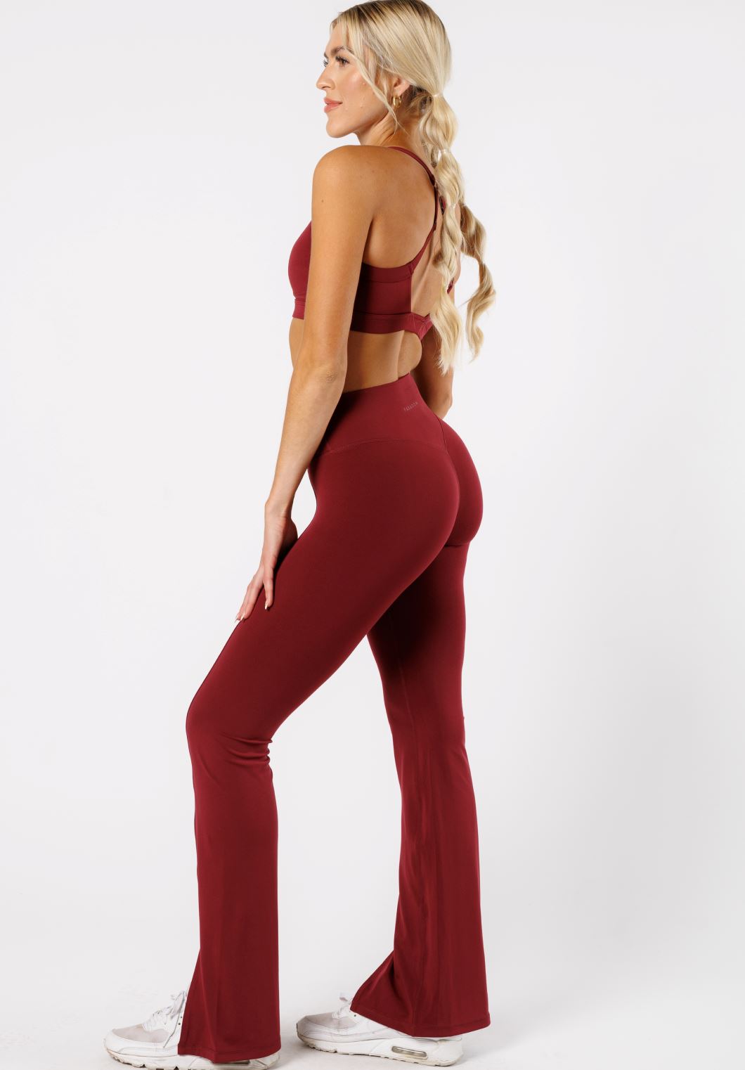 Reluna™ Front Slit Sculptseam® High-Rise Flare Leggings 34" Red Velvet