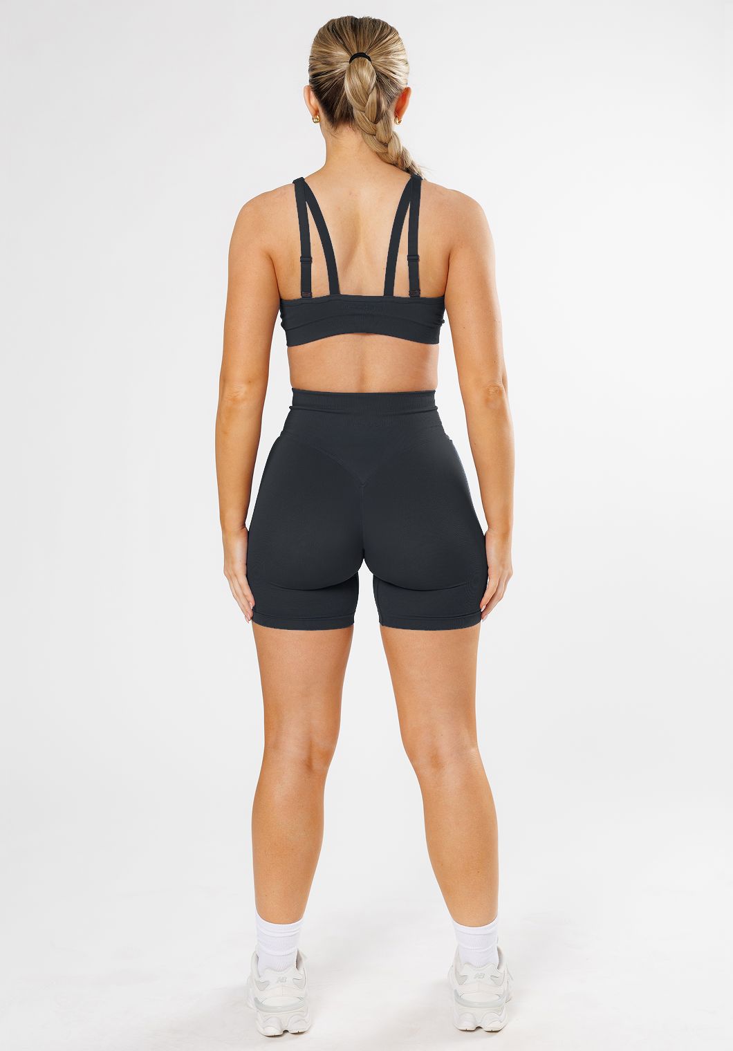 CurveFlex™ Hourglass High-Rise Sculptseam® Plus Seamless Shorts 6” Black
