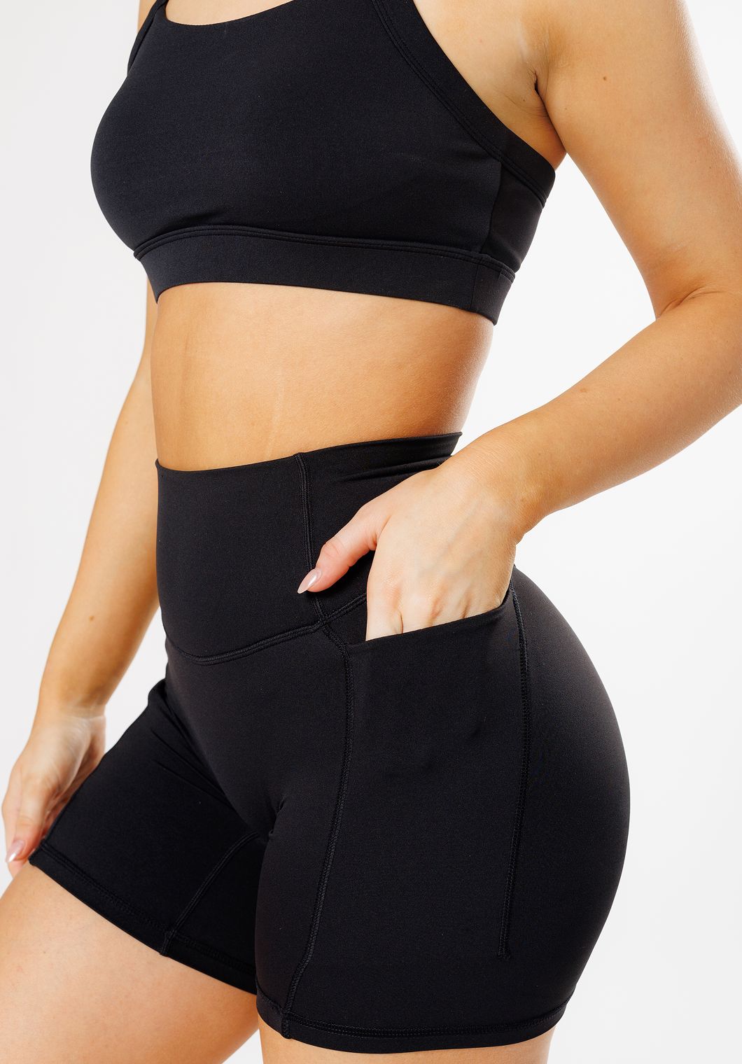 RecStretch Empower High-Rise Sculptseam® Plus Pocket Short 6” Black