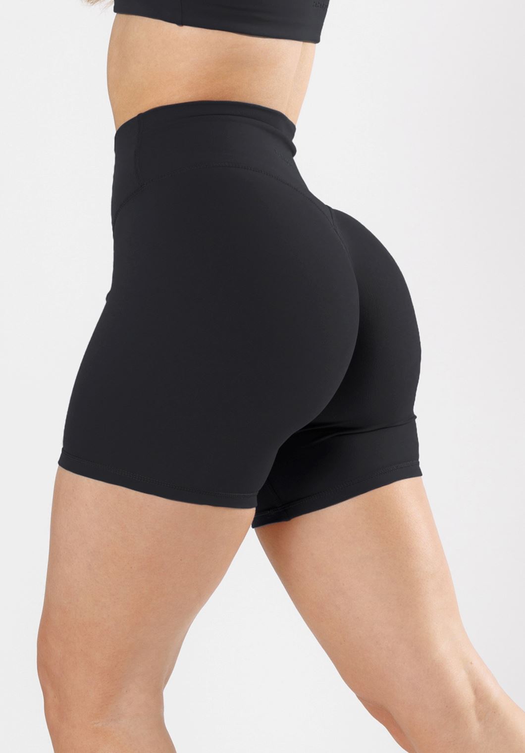 RecStretch™ Original High-Rise Sculptseam® Plus Short 6" Black
