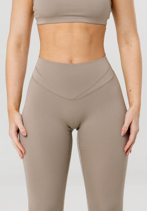 Reluna™ Icon High-Rise Sculptseam® Plus Legging Honey
