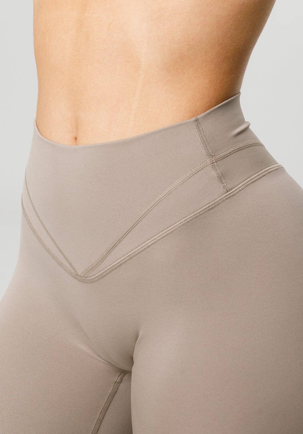 Reluna™ Icon High-Rise Sculptseam® Plus Legging Honey