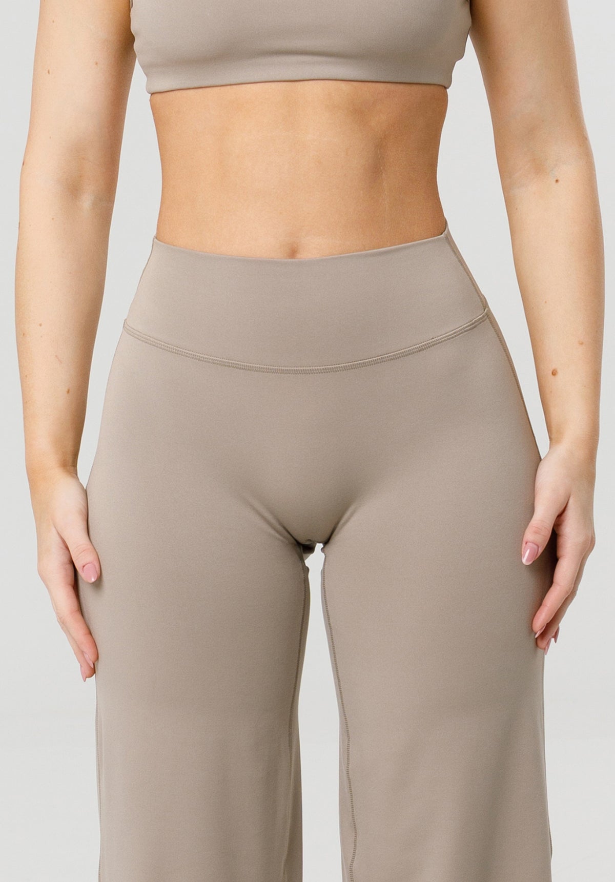 Reluna™ Original Sculptseam® Plus Mid-Rise Straight Leg Pant Short - Honey