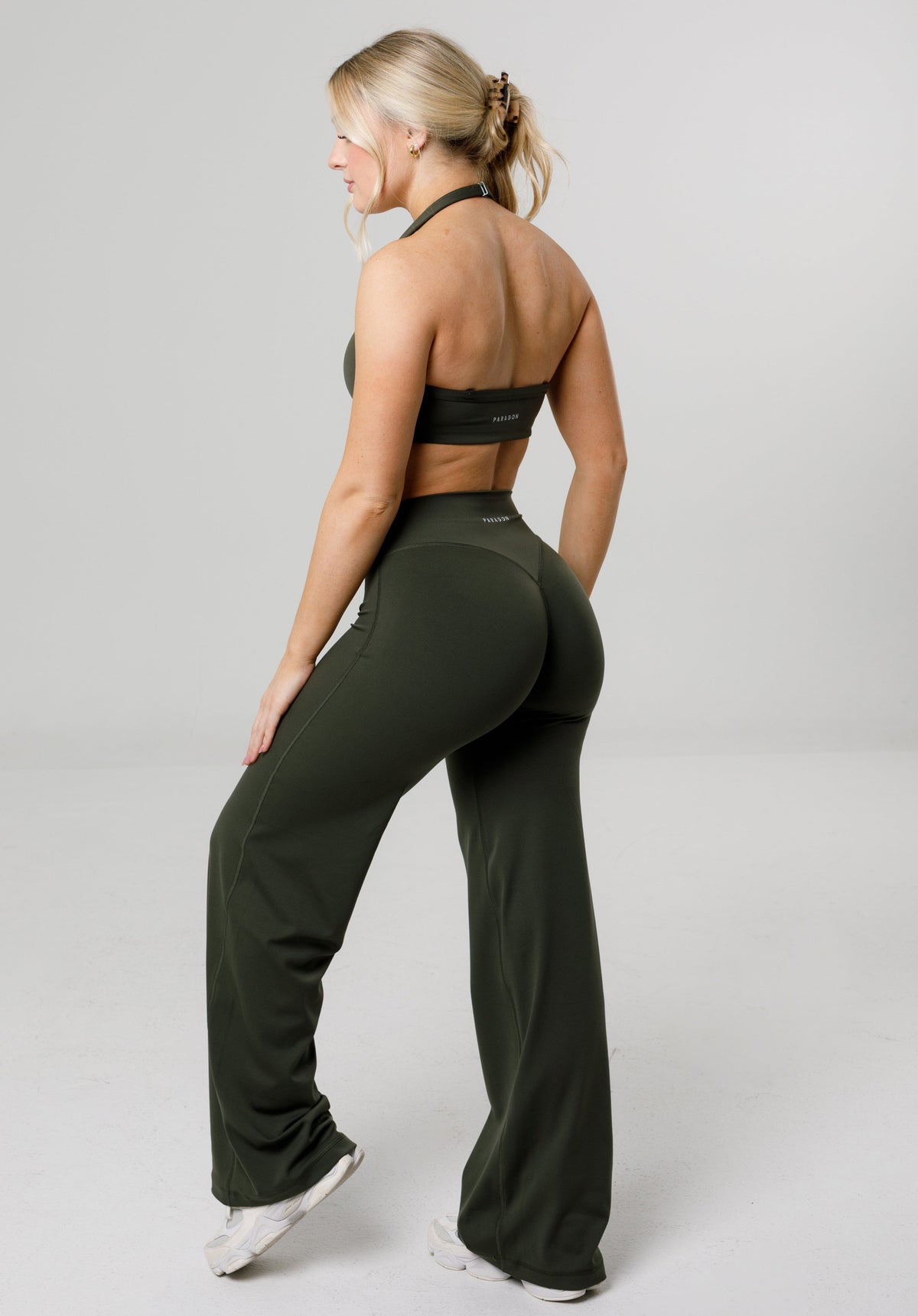 Reluna™ Original Sculptseam® Plus Mid-Rise Straight Leg Pant Short -  Poison Ivy