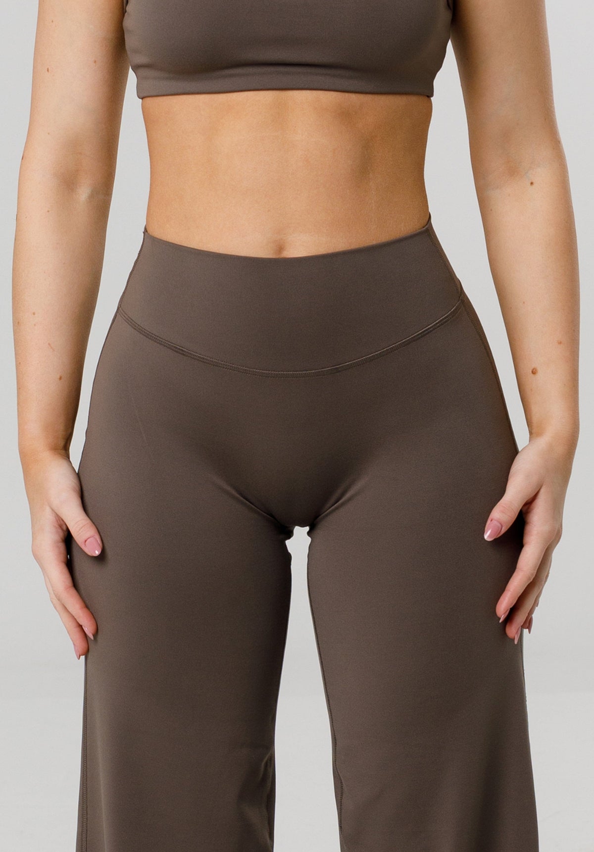 Reluna™ Original Sculptseam® Plus Mid-Rise Straight Leg Pant Short - Truffle