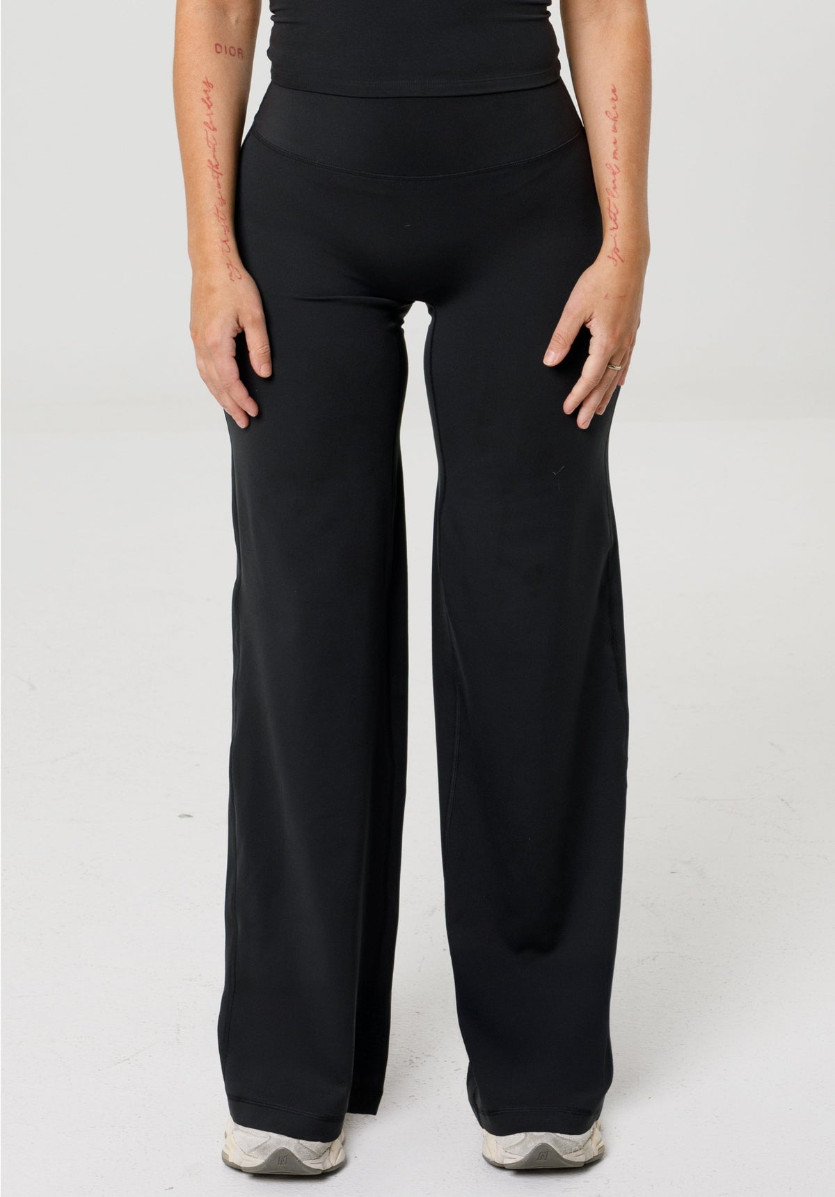 Reluna™ Original Sculptseam® Plus Mid-Rise Straight Leg Pant Regular -  Black