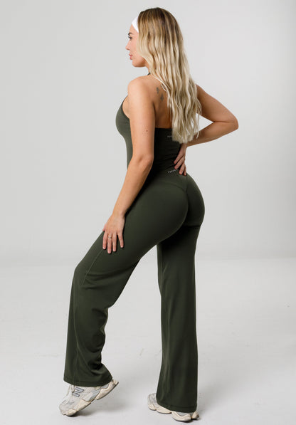 Reluna™ Original Sculptseam® Plus Mid-Rise Straight Leg Pant Regular -  Poison Ivy